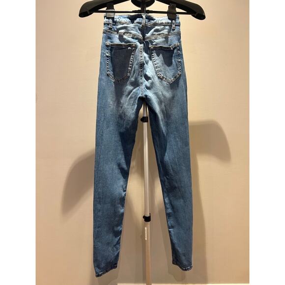 Women's Size 4 Style & Co Jeans Slim Skinny Stretch Natural Fit - Picture 2 of 3